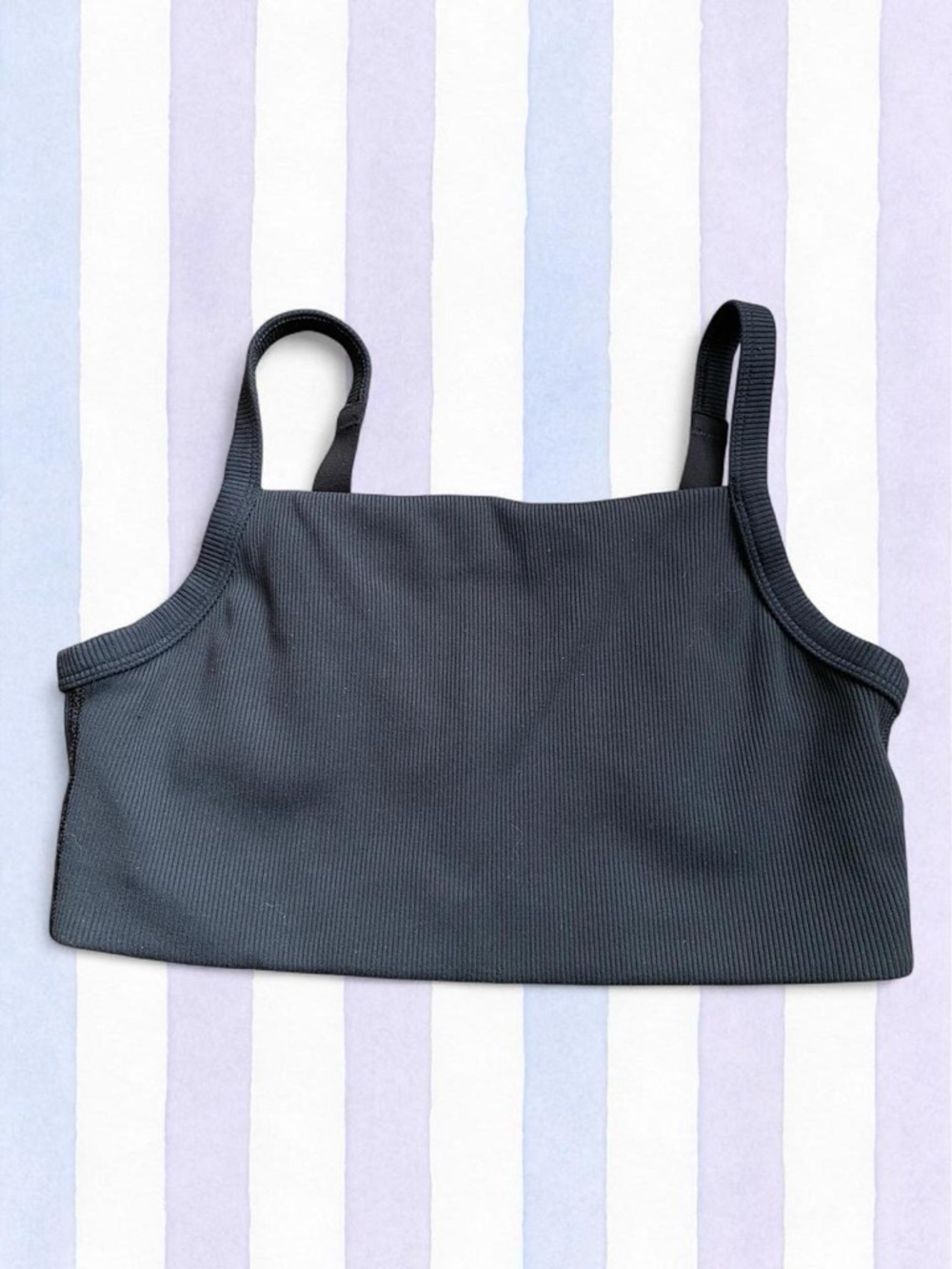 aerie offline Black Stretch Medium Support Sports Bra women’s medium